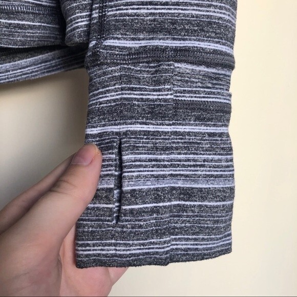 Lululemon Athletica Striped Pacesetter Pullover Jacket Size 6 - Picture 13 of 16